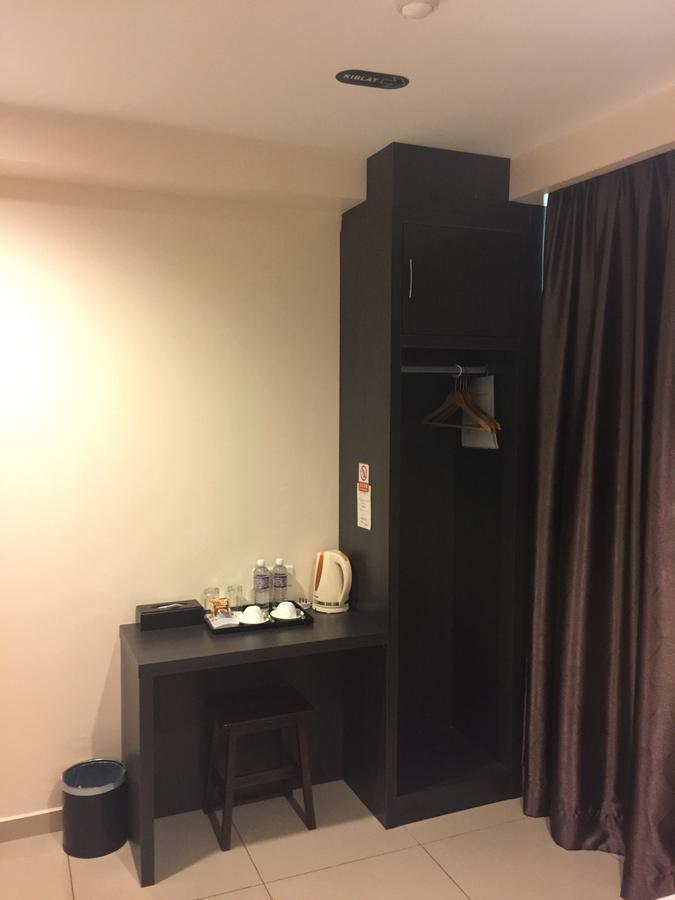 Premierz Hotel Labuan Ngoại thất bức ảnh